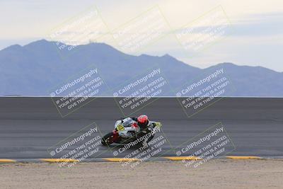 media/Dec-03-2022-CVMA (Sat) [[a3451eb8a4]]/Race 10 Amateur Supersport Open/